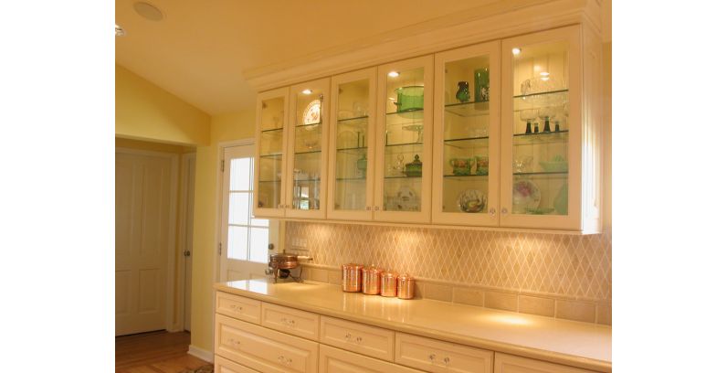 12 Tips to Choosing Kitchen Cabinets